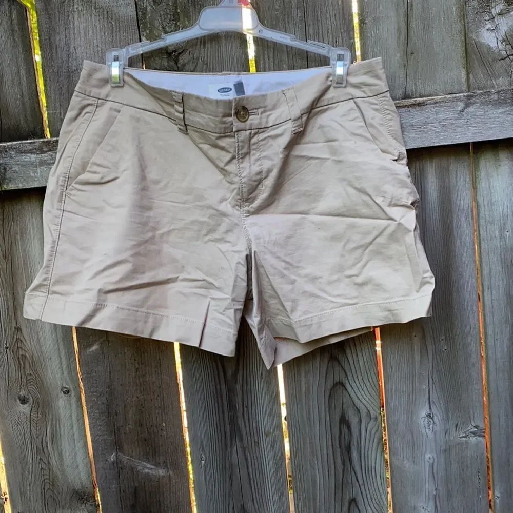 Old Navy Tan Shorts sz. 2